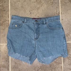 Adorable old fashioned denim shorts